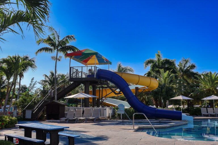 Find Your Ideal Sandals: Tips for Shopping Online at Loneessence